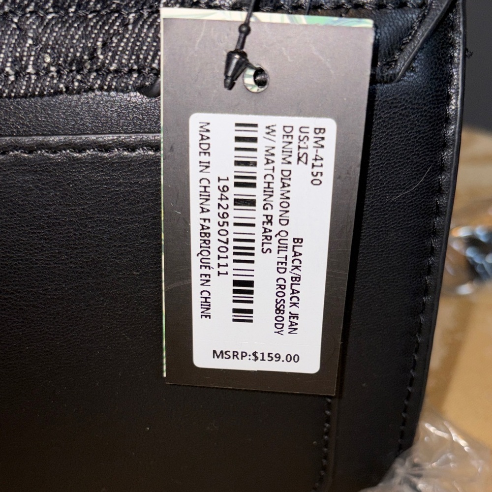 Badgley Mischka Black Quilted Chain-Detail Crossbody - Picture 9 of 11